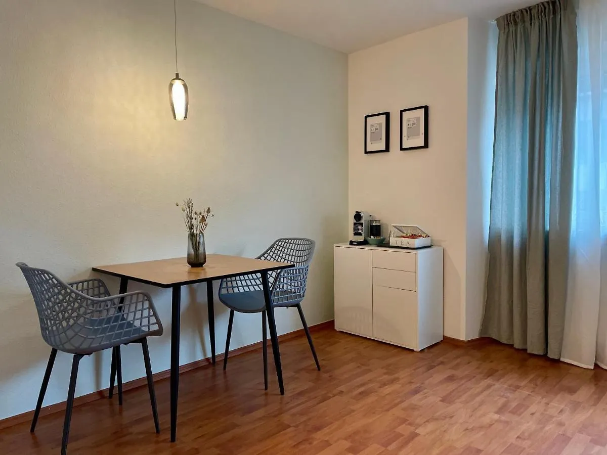 Apartment: Stylish Neues Studio+Kueche+Netflix Germany
